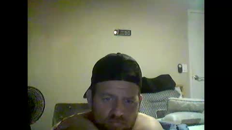 Snapshot of ty_barrett94642677 chatting on February 2, 6:12 am ty_barrett94642677 online show from February 2, 6:12 am