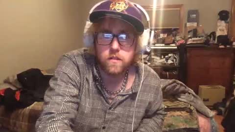 Snapshot of tylahfae chatting on December 11, 11:54 pm tylahfae online show from December 11, 11:54 pm