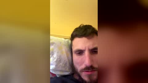 Snapshot of tyler1065 chatting on January 18, 3:21 am SexLover online show from January 18, 3:21 am