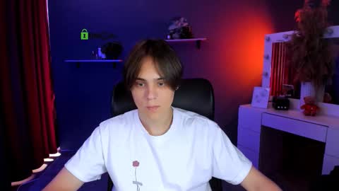 tyler_sparks_ online show from September 12, 6:24 am