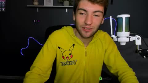 tyler_sparks_ online show from September 18, 5:42 am