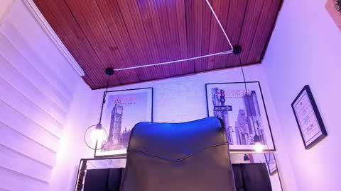       online show from October 10, 4:11 am