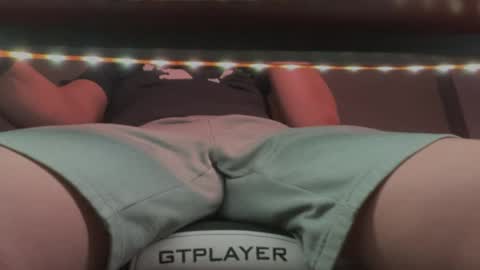 Slong Dong online show from April 16, 10:16 am