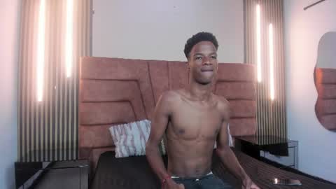 tyson_reed online show from June 30, 11:33 am
