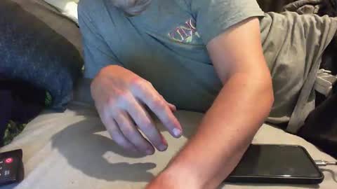 UcanwatchmeAUS online show from February 19, 7:10 pm