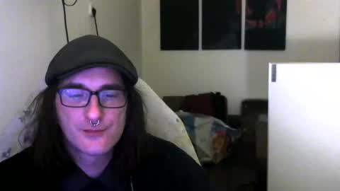 Snapshot of ucloudd chatting on January 5, 5:27 pm ucloudd online show from January 5, 5:27 pm