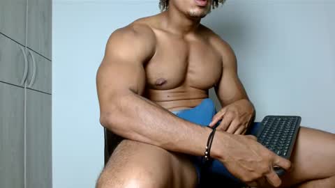 Felipe  model independent online show from July 1, 4:58 am
