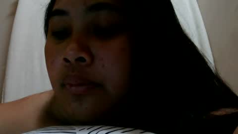 ully945714 online show from June 22, 7:49 am