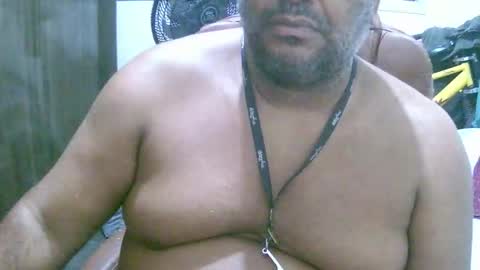 ulmo_br online show from February 15, 11:01 pm