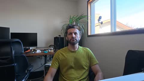 Snapshot of ultratoaster chatting on April 10, 3:50 pm ultratoaster online show from April 10, 3:50 pm