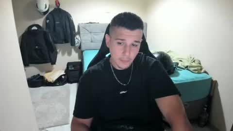 Snapshot of ulxer chatting on July 11, 7:16 pm hi im mike tyson - online show from July 11, 7:16 pm