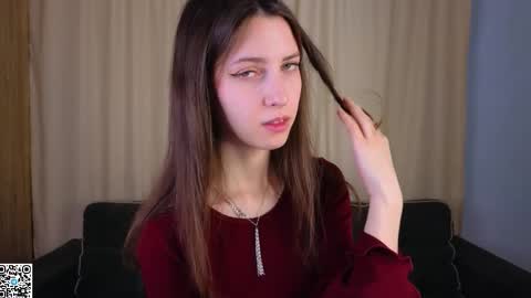 Liliane online show from March 31, 5:30 am