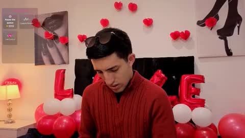 un_sluttyy online show from February 14, 11:29 am