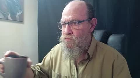 Uncle Hottie online show from April 7, 4:51 pm