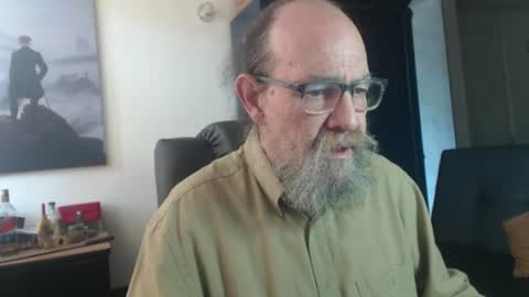 Uncle Hottie online show from July 13, 3:37 pm