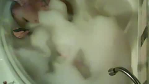 uncut4urbutt online show from September 10, 11:54 am