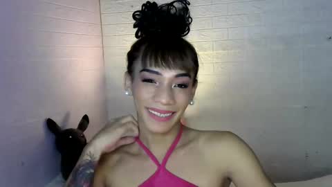 LOVELY JANE online show from April 2, 8:45 am