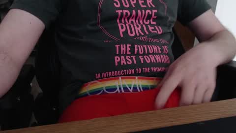 UnCutCdn7in online show from April 26, 7:11 pm