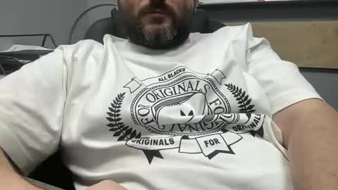 uncutdude321 online show from February 12, 1:39 pm