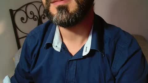 Giov online show from October 30, 4:08 pm