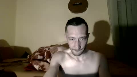 Snapshot of underguy19 chatting on February 27, 9:59 pm underguy19 online show from February 27, 9:59 pm