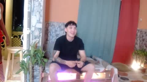 merry christmas online show from December 15, 2:19 am