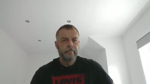 WelshWolf online show from May 16, 8:00 am
