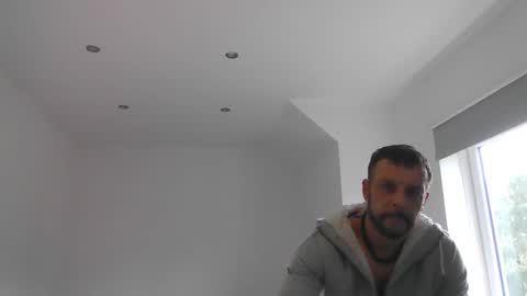 WelshWolf online show from May 21, 4:25 pm
