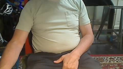 Freddie online show from March 2, 1:30 am