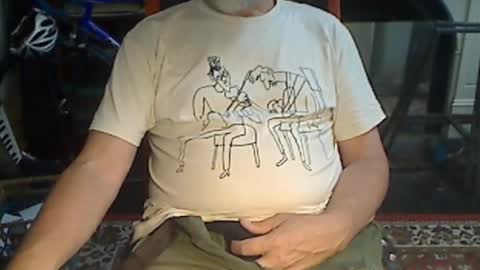 Freddie online show from March 4, 5:02 am