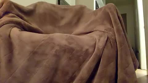 Snapshot of upnalone536432 chatting on November 15, 1:03 am upnalone536432 online show from November 15, 1:03 am