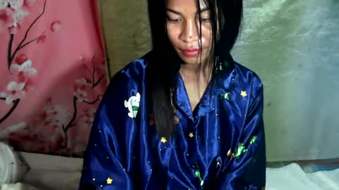 ur_hottest_girl online show from August 3, 11:08 pm