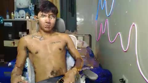 jonny online show from June 11, 12:32 am