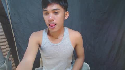 ur_shan21 online show from September 25, 6:44 pm