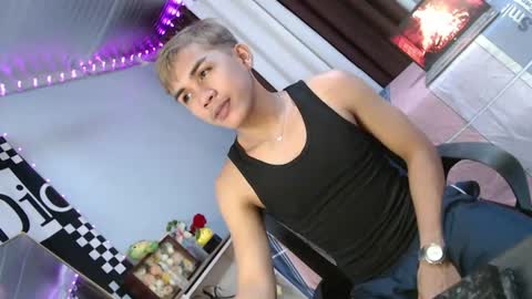 ur_shan21 online show from July 13, 4:37 am