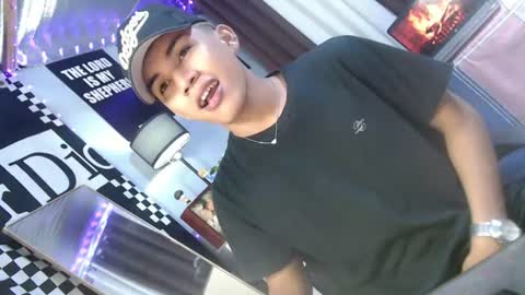 ur_shan21 online show from July 26, 4:47 pm