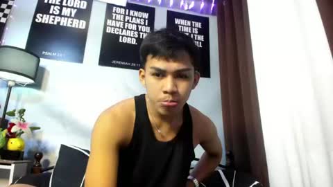 ur_shan21 online show from August 3, 6:55 pm