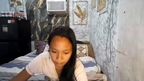 Snapshot of urasian_cherrymae chatting on July 20, 11:18 pm im yyour princess cherry online show from July 20, 11:18 pm