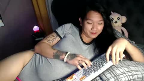 NEWRA  ALLISON online show from March 3, 5:57 am