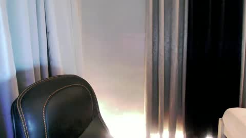 Snapshot of urbaby_anthony chatting on July 10, 8:22 pm urbaby_anthony online show from July 10, 8:22 pm