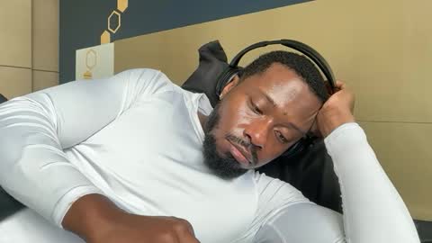 urbandick5 online show from February 25, 7:23 pm