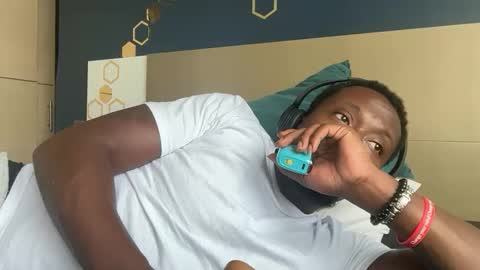 urbandick5 online show from April 11, 12:53 pm