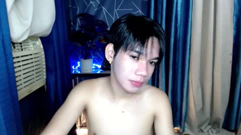 urboytoyheaven online show from May 21, 5:36 am