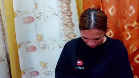 Sweetacyl online show from July 11, 7:33 am