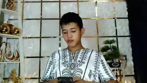 urdreamboy_clarin online show from January 14, 6:30 am