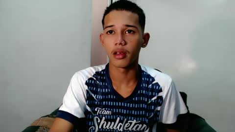 urdreamboy_clarin online show from June 21, 9:56 am