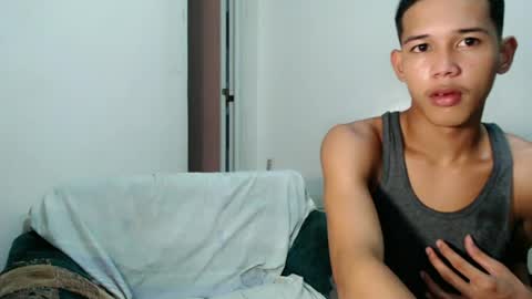 urdreamboy_clarin online show from June 23, 11:30 am