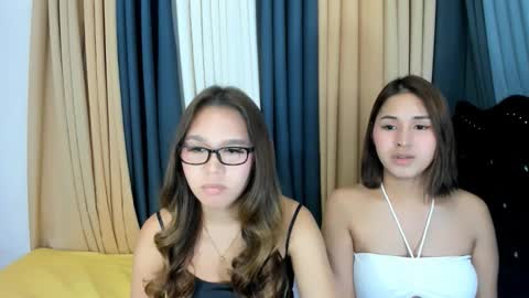 Snapshot of urfantasy_pinay chatting on February 14, 9:11 pm urfantasy_pinay online show from February 14, 9:11 pm