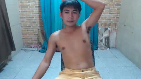 urfucking_nin15 online show from February 14, 10:01 am