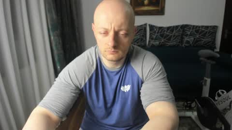 Snapshot of urgymcrush chatting on February 1, 12:18 am UrGymCrush online show from February 1, 12:18 am